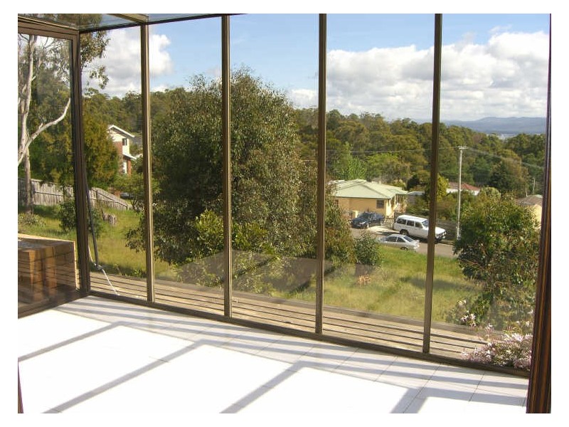 2 Beaumaris Court, Trevallyn TAS 7250
