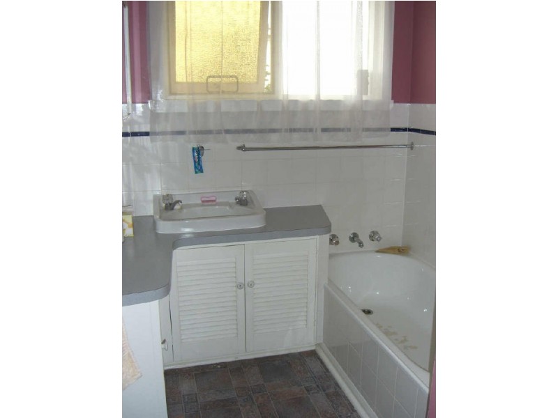 25 Arnold Street, Newnham TAS 7248