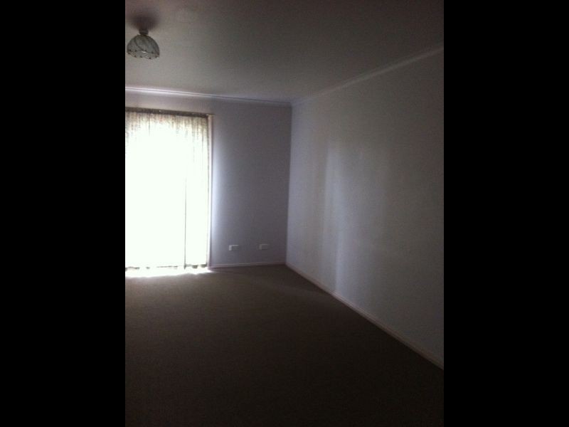 4/4 Rogers Retreat, Newnham TAS 7248