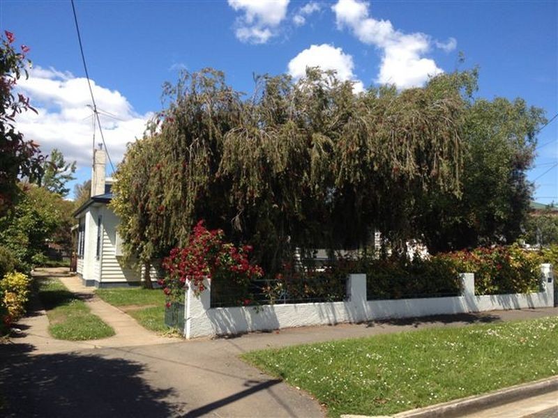 2 Plumer Street, Mowbray TAS 7248