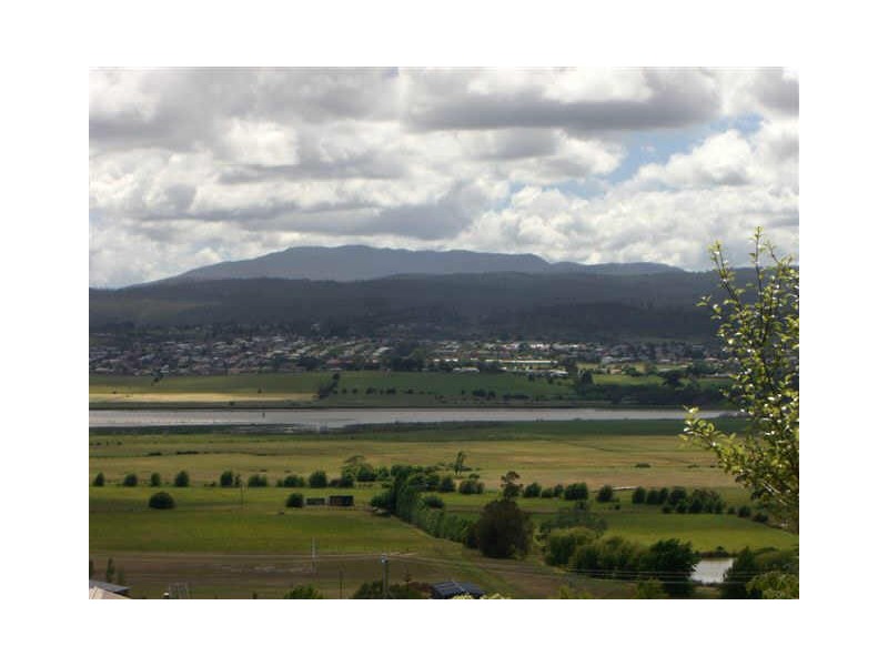 1/48 Andrea Place, Riverside TAS 7250