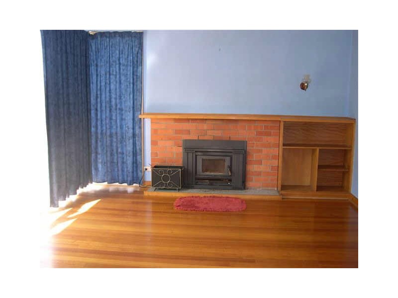 17 Dandenong Road, Trevallyn TAS 7250