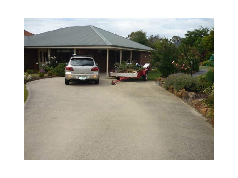 5 Doncaster Court, Trevallyn TAS 7250