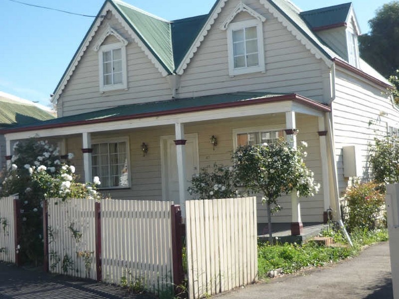 42 Connaught Crescent, West Launceston TAS 7250