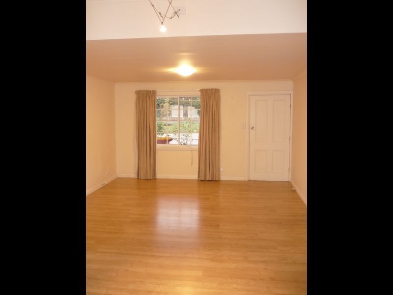 42 Connaught Crescent, West Launceston TAS 7250