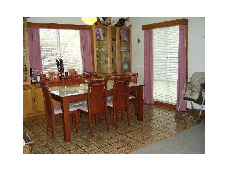 16 Pitt Avenue, Trevallyn TAS 7250