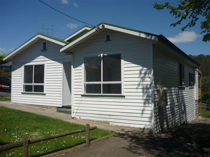 2 Westbury Road, South Launceston TAS 7249