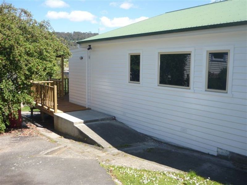 2 Westbury Road, South Launceston TAS 7249