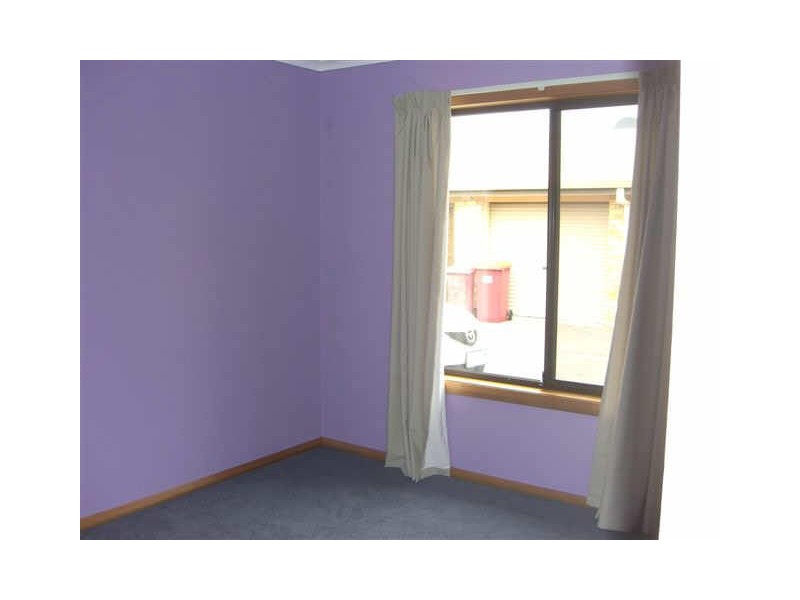 1/35-37 Snow Street, Newnham TAS 7248