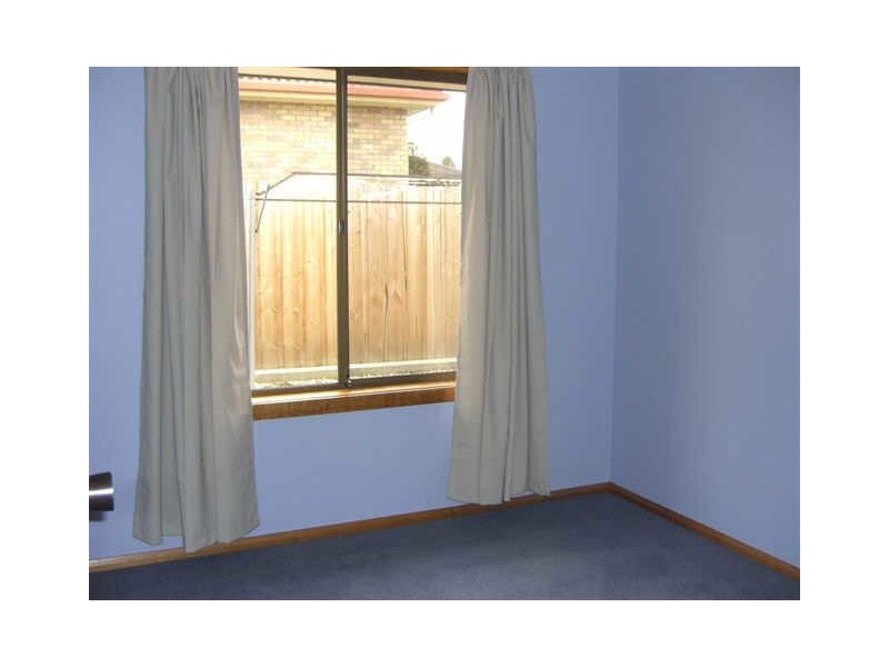 1/35-37 Snow Street, Newnham TAS 7248