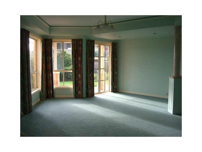 7 Grantham Close, Prospect Vale TAS 7250