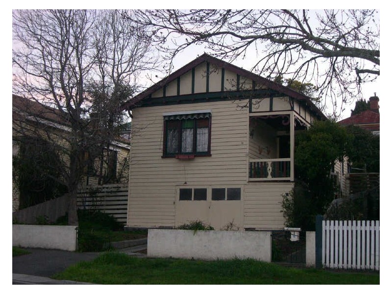 16 Rocher Street, Launceston TAS 7250