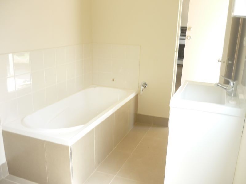 26 Button Street, Mowbray TAS 7248