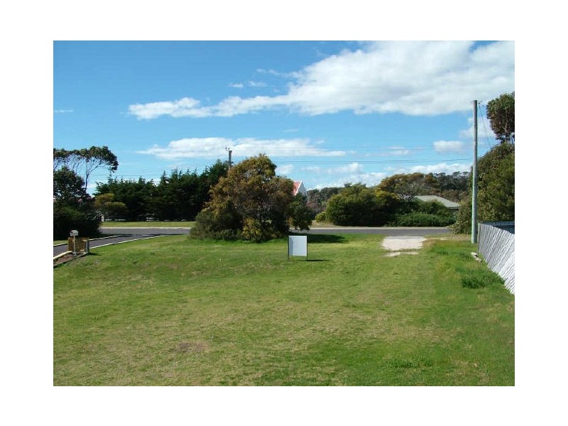 17 Gunn Parade, Low Head TAS 7253