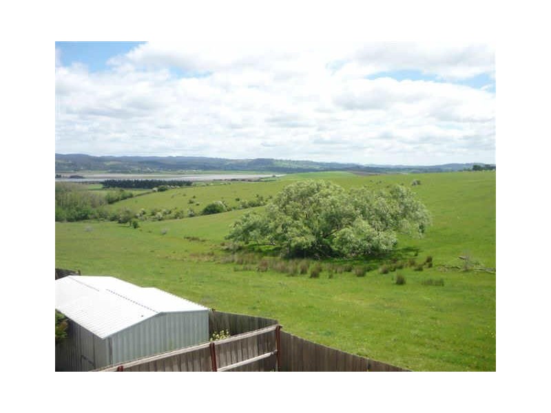 13 Goya Road, Newnham TAS 7248