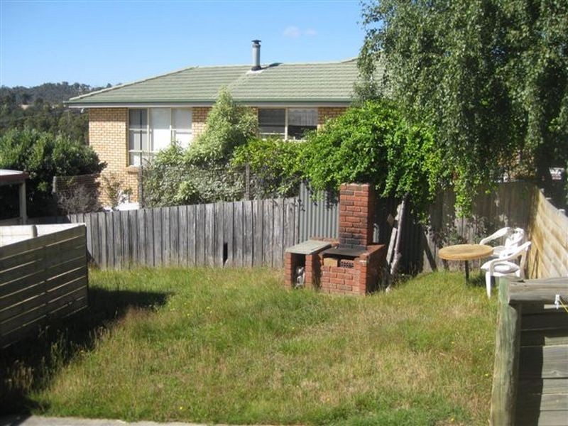 2/85 Chris Street, Prospect TAS 7250