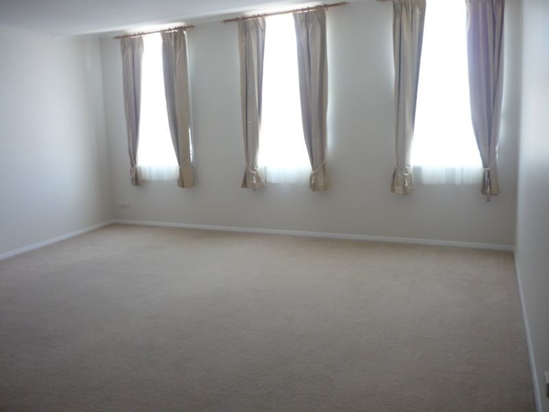 7 Yorktown Square, Launceston TAS 7250