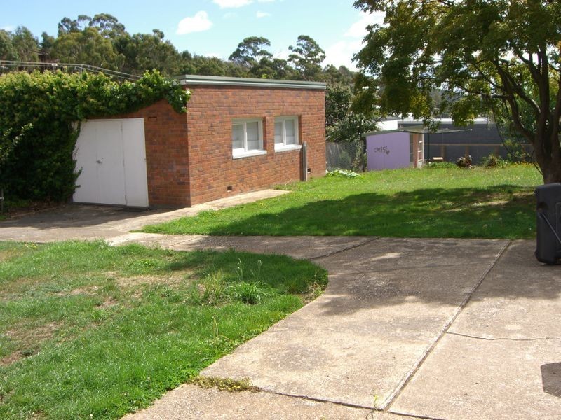 32 Veulalee Avenue, Trevallyn TAS 7250