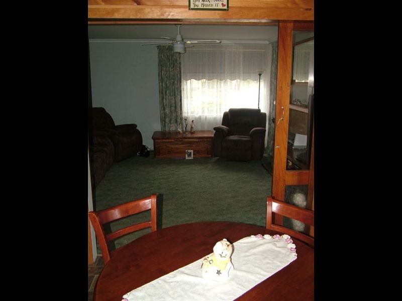 8 Roberts Avenue, George Town TAS 7253