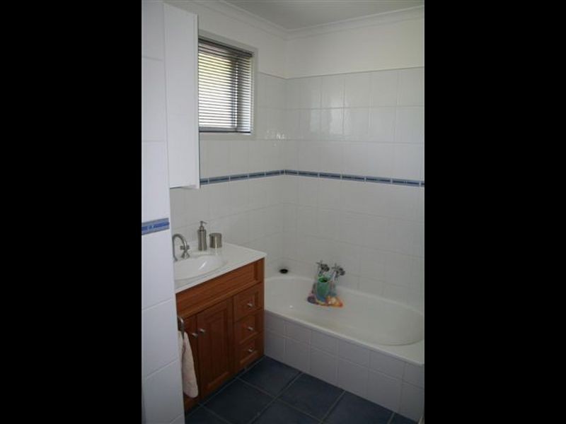 10 Ernest Street, Kings Meadows TAS 7249