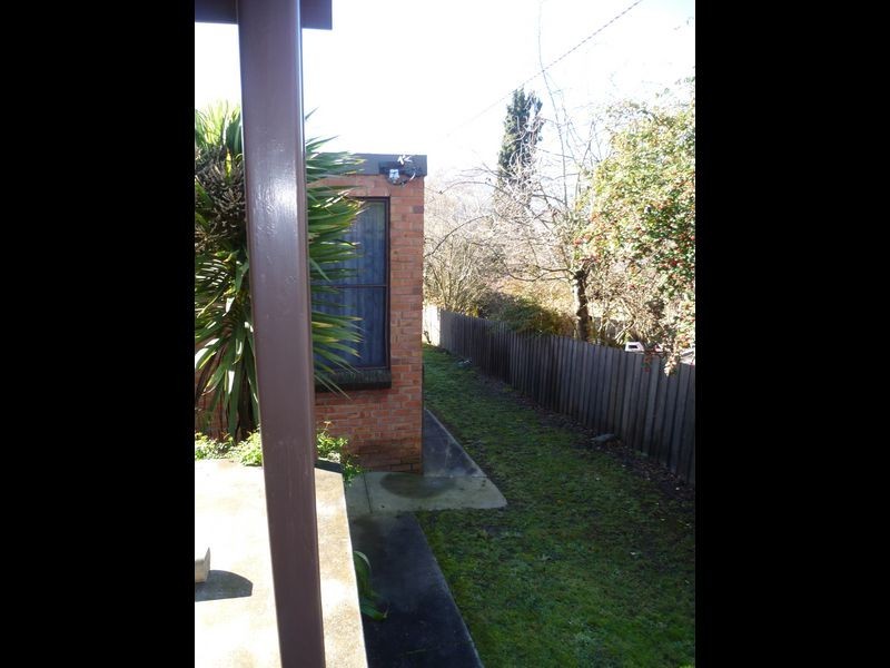 2/253 Penquite Road, Newstead TAS 7250