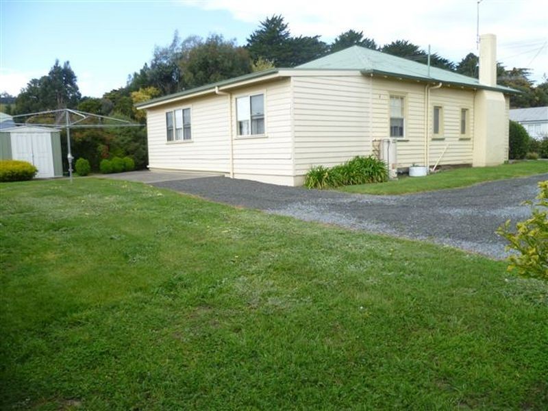 36 Station Road, St Leonards TAS 7250
