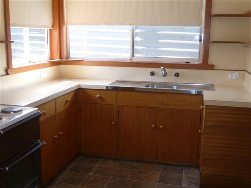 2/21 Walkers Avenue, Newnham TAS 7248