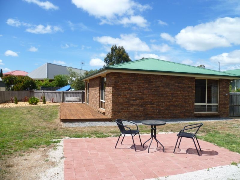 1/8 Jelisa Court, Legana TAS 7277