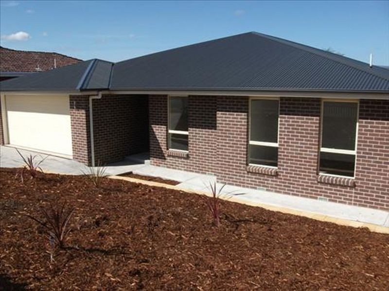 21 Ronald Place, Norwood TAS 7250