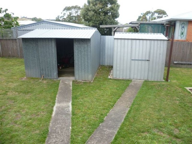 12 Warring Street, Ravenswood TAS 7250