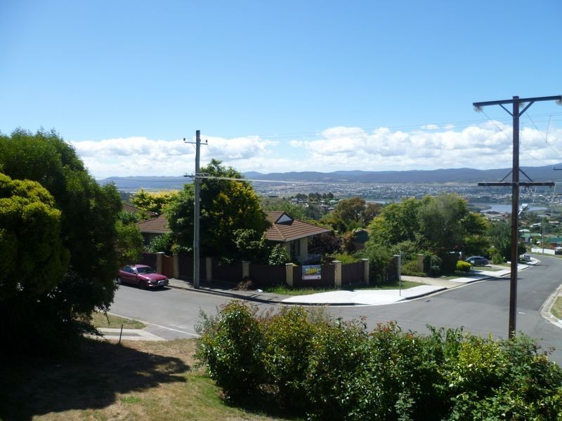 113 New World Avenue, Trevallyn TAS 7250