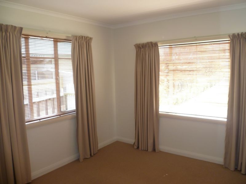 8 Bill Grove, Mowbray TAS 7248