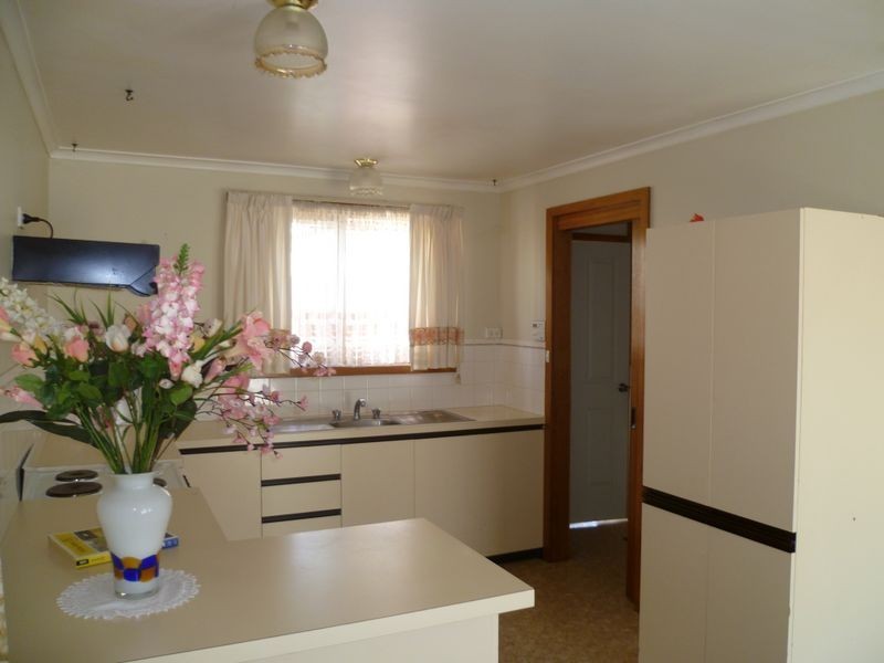 2/13 Vermont Road, Mowbray TAS 7248