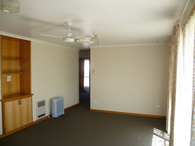 2/13 Vermont Road, Mowbray TAS 7248