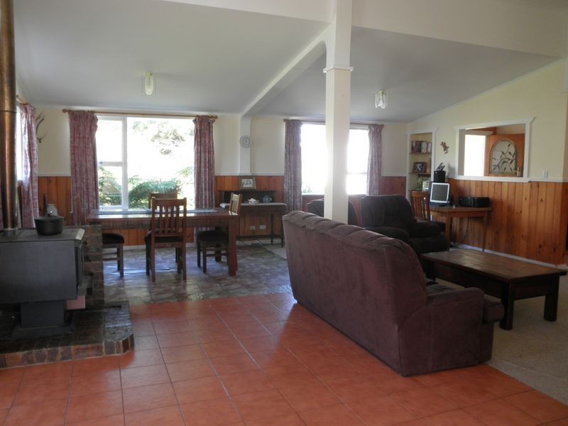1 Camms Road, Kayena TAS 7270