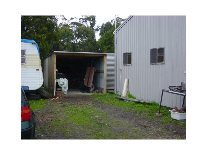 Swan Point TAS 7275