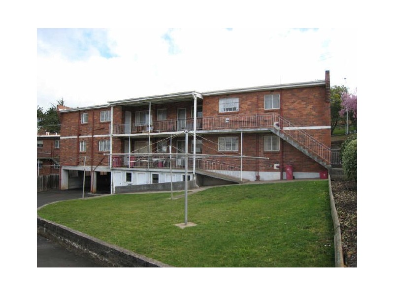 Newstead TAS 7250