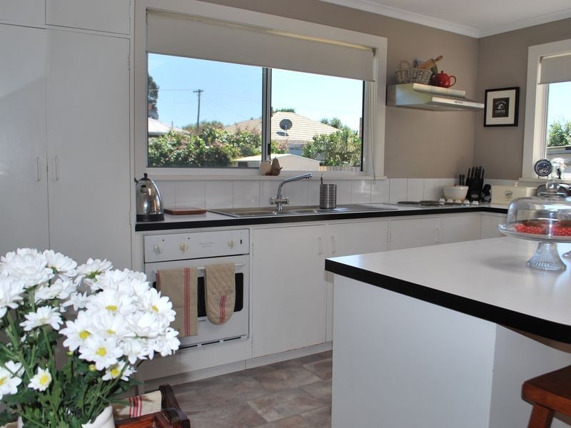 24 Moore Street, Invermay TAS 7248