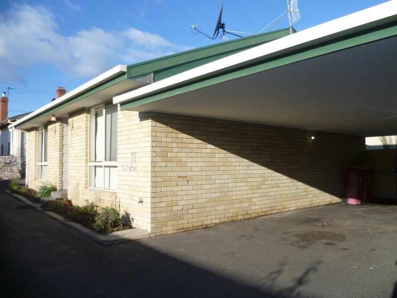 2/439 Invermay Road, Mowbray TAS 7248