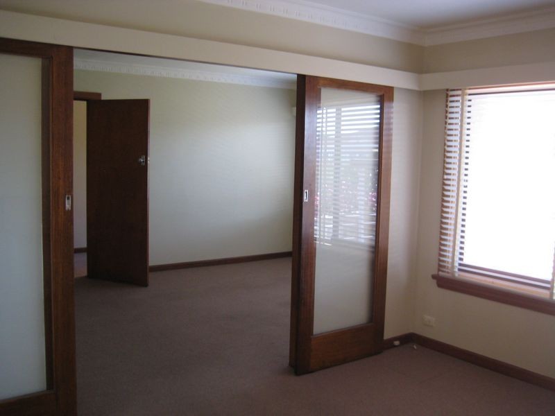 15 Bond Street, Kings Meadows TAS 7249