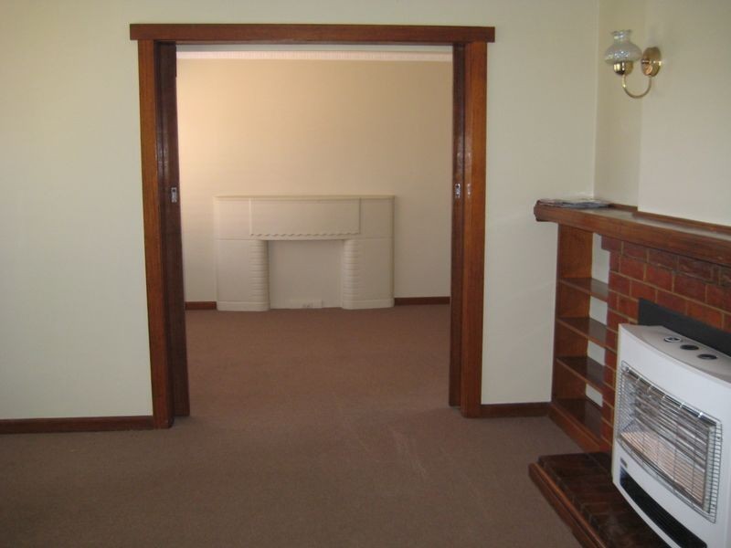 15 Bond Street, Kings Meadows TAS 7249