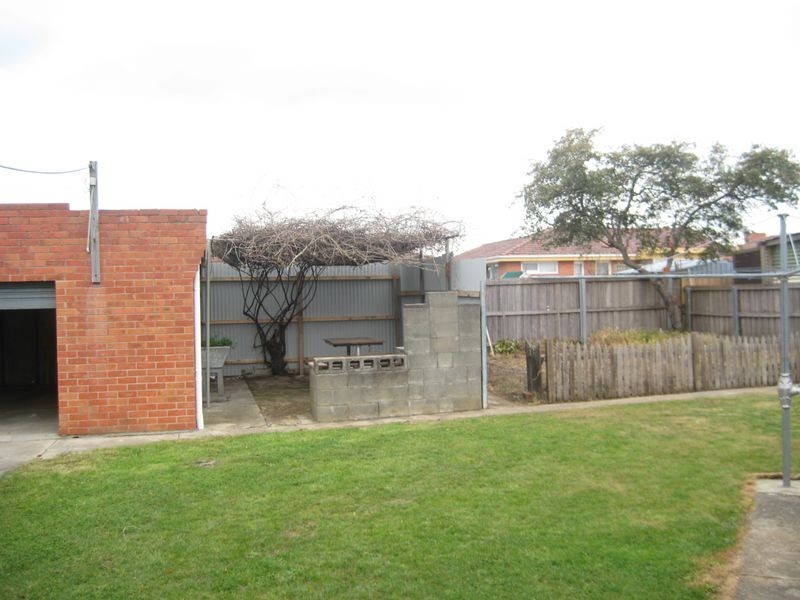 26 Clarendon Street, Youngtown TAS 7249