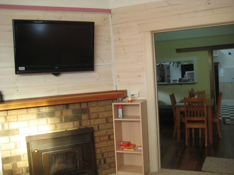 11 Ross Avenue, Invermay TAS 7248