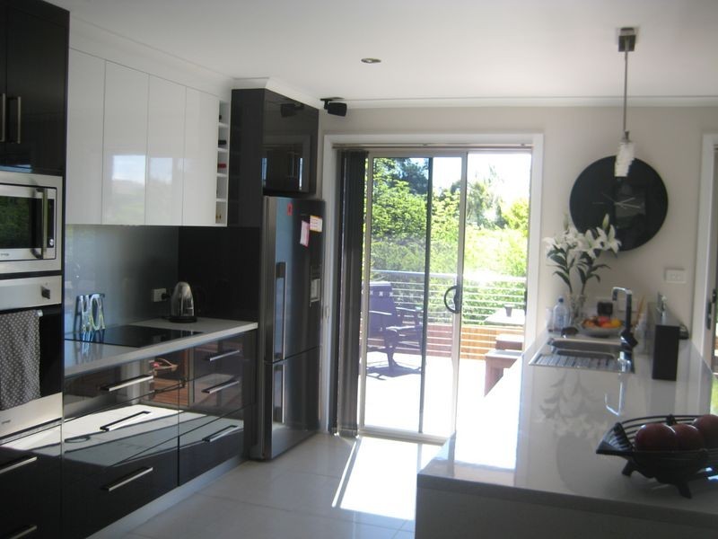 17 Tenderway, St Leonards TAS 7250