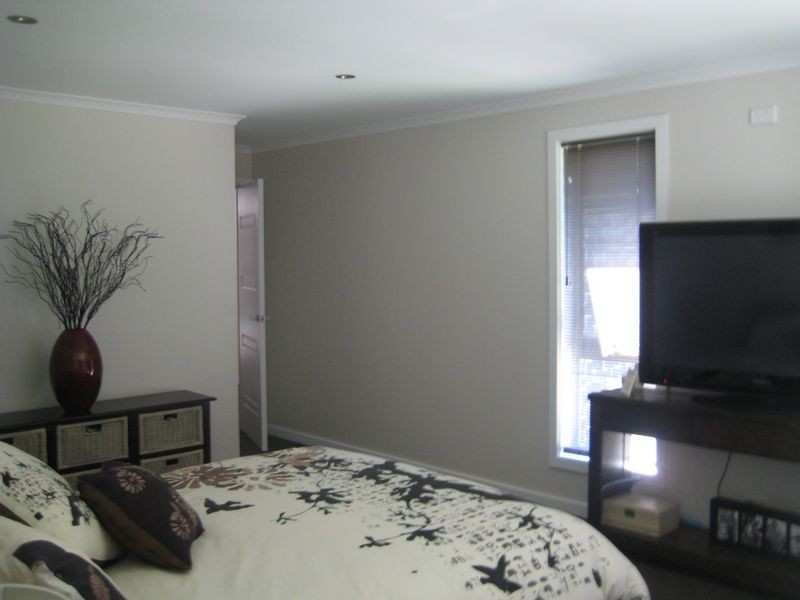 17 Tenderway, St Leonards TAS 7250