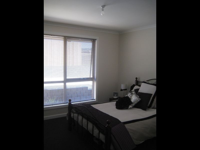 17 Tenderway, St Leonards TAS 7250