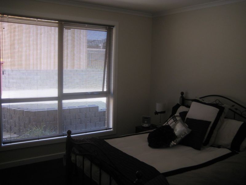 17 Tenderway, St Leonards TAS 7250