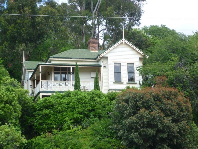 19 West Tamar Highway, Riverside TAS 7250