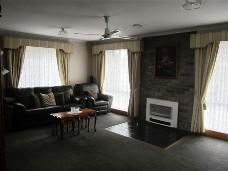 42 Packham Street, Newnham TAS 7248