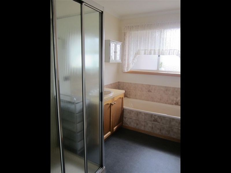 42 Packham Street, Newnham TAS 7248